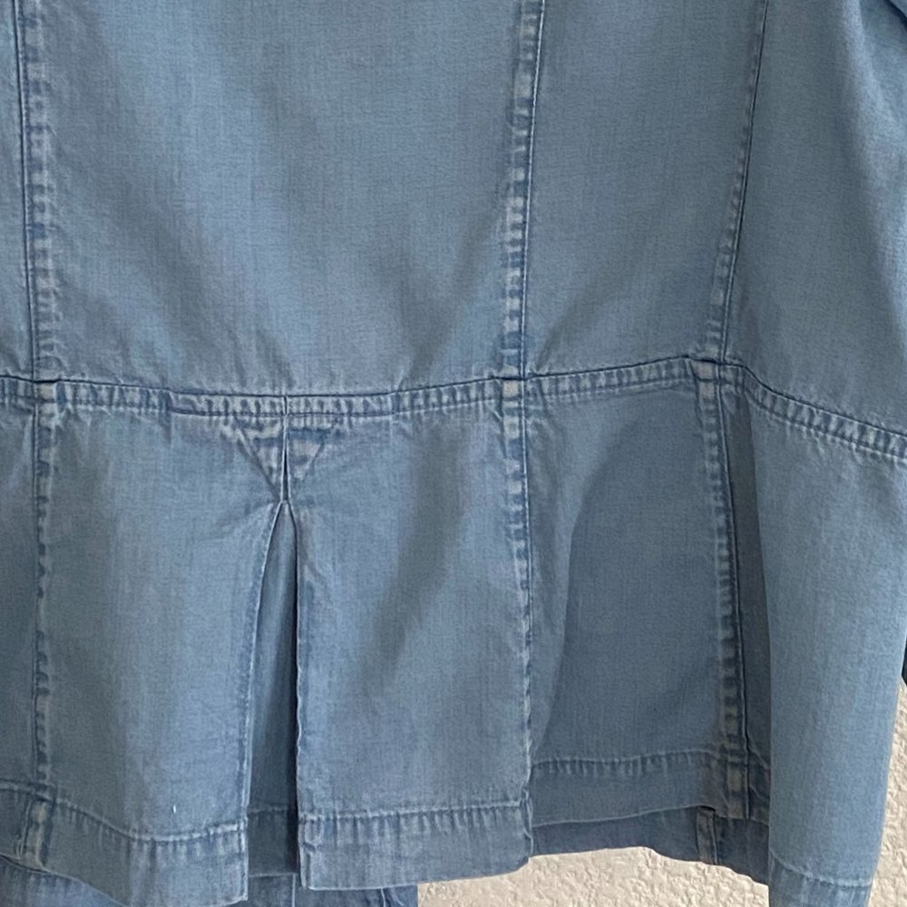 Vintage EMMA JAMES Chambray with Pleated Back - Picture 6 of 14